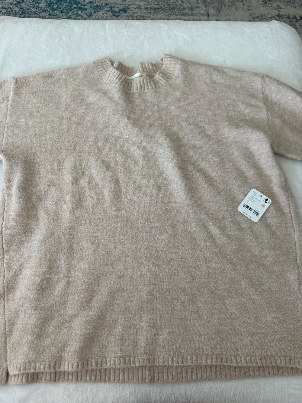 Free People NEW Beige Sweater Size Medium D79 Retail $98